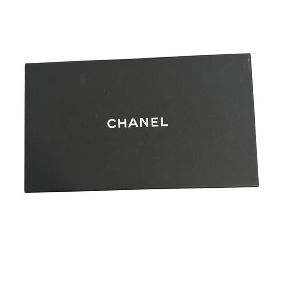 Gucci Black and White Gift Box - Picture 1 of 2